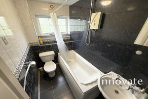 Photo 6- click for photo gallery
